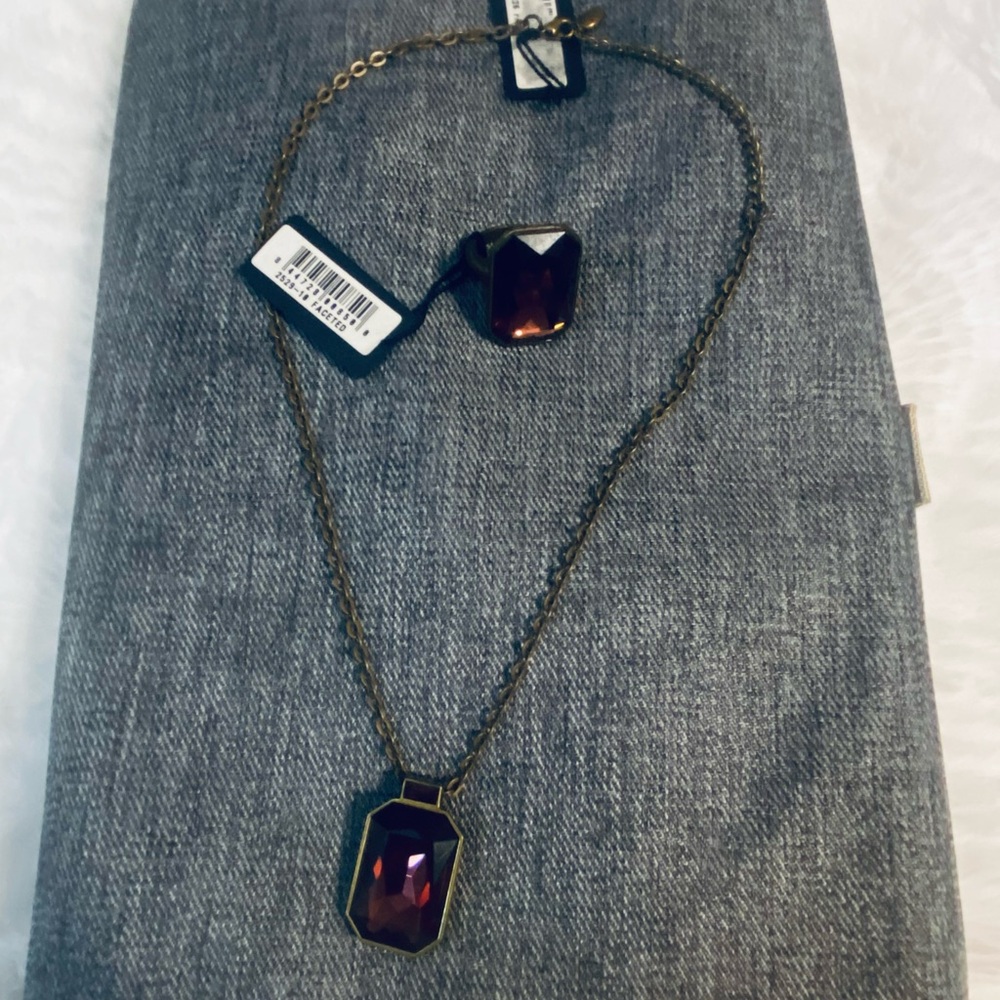 Annaleece Gold Necklace with Swarovski Elements